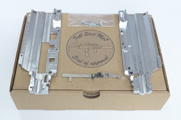 imagen que contiene todo las piezas incluidas con el chasis